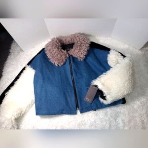 Shaci brand denim and sherpa jacket satin lining. Crop sleeves. Womens size 1x